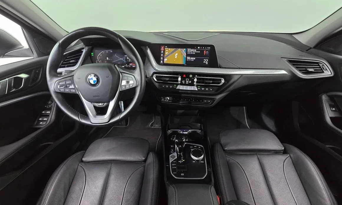 BMW 1-Series 2022 из KR, фото 8