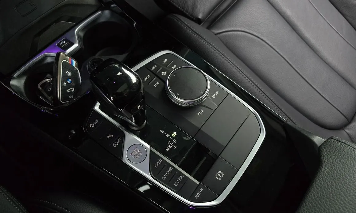 BMW 1-Series 2022 из KR, фото 9