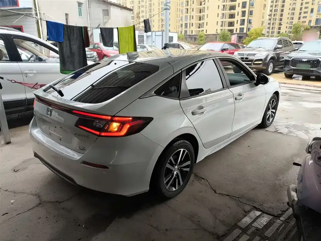 Honda Civic — фото 7