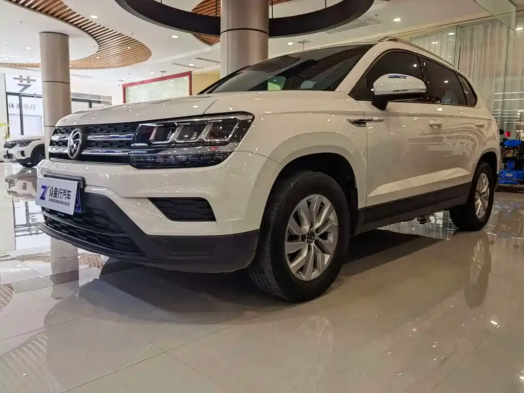 Volkswagen Tharu