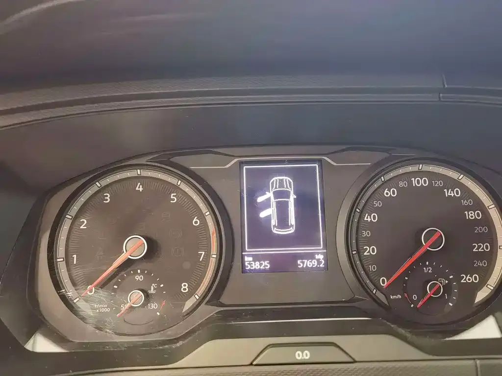 Volkswagen Tharu 2021 из CN, фото 3