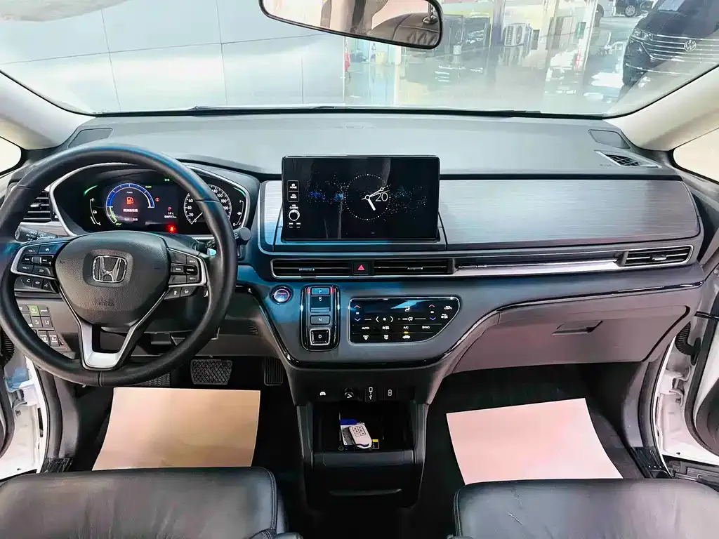 Honda Elysion 2023 из CN, фото 7