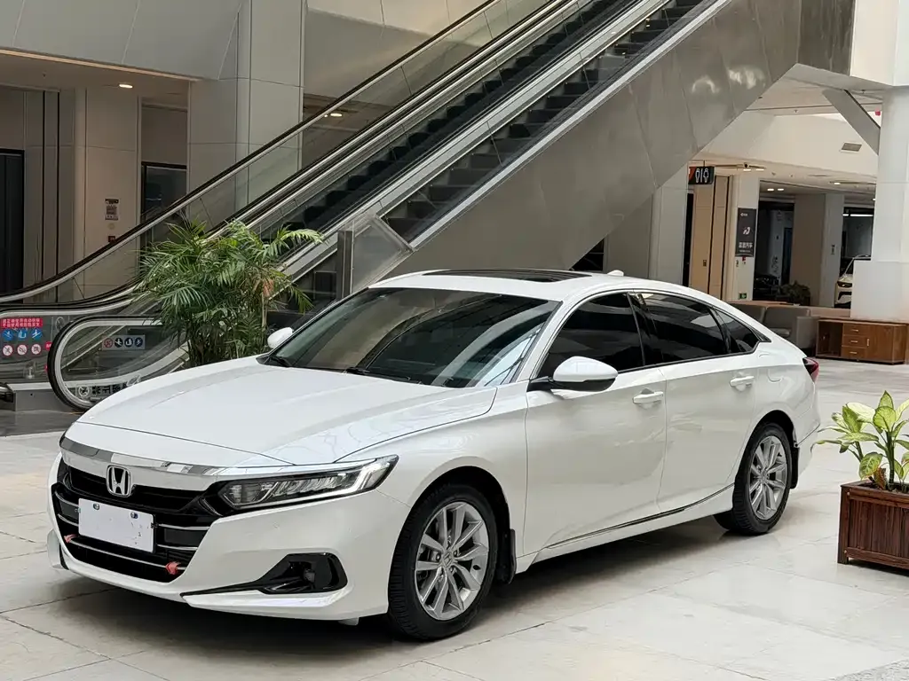 Honda Accord 2022 из CN, фото 1