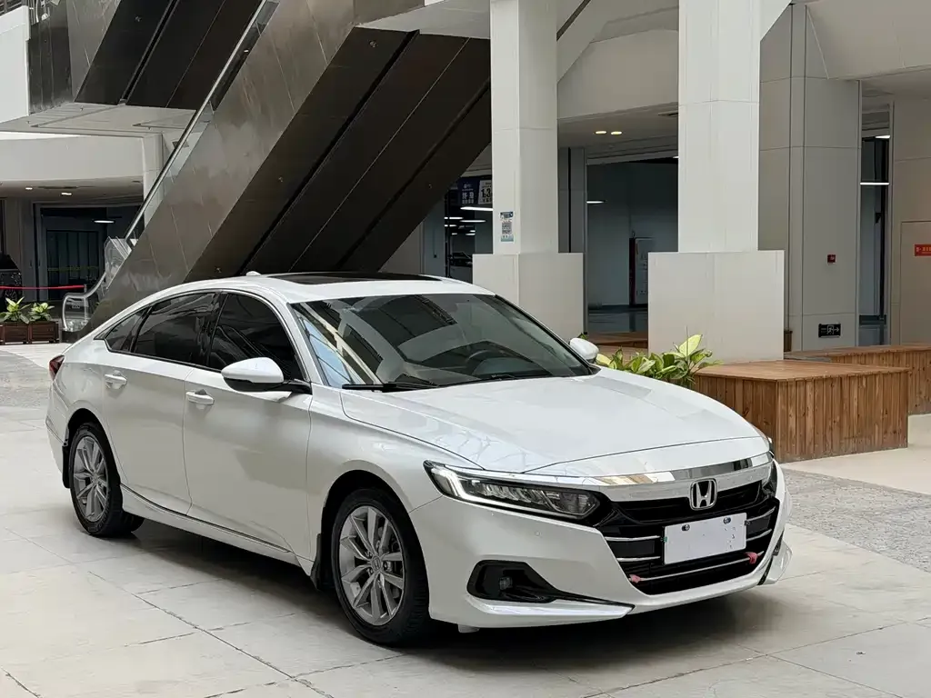 Honda Accord 2022 из CN, фото 4