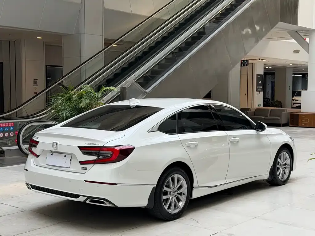 Honda Accord 2022 из CN, фото 6
