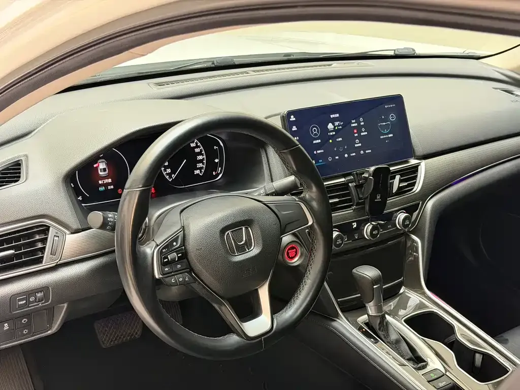 Honda Accord 2022 из CN, фото 10