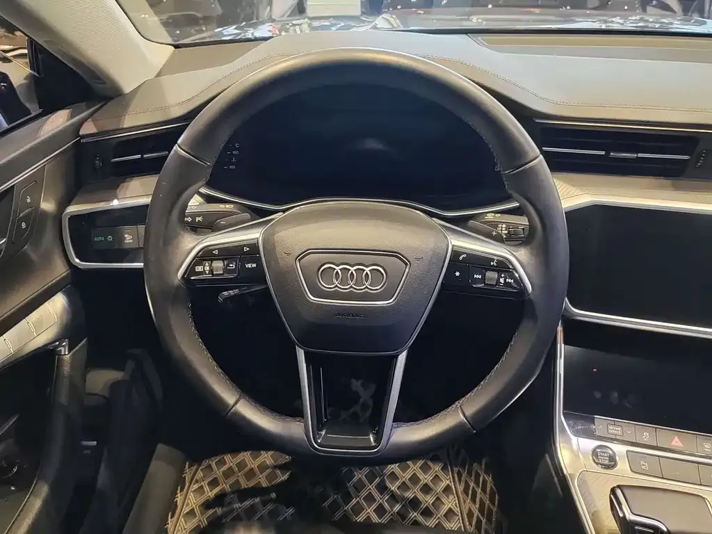 Audi A7 2021 из CN, фото 6