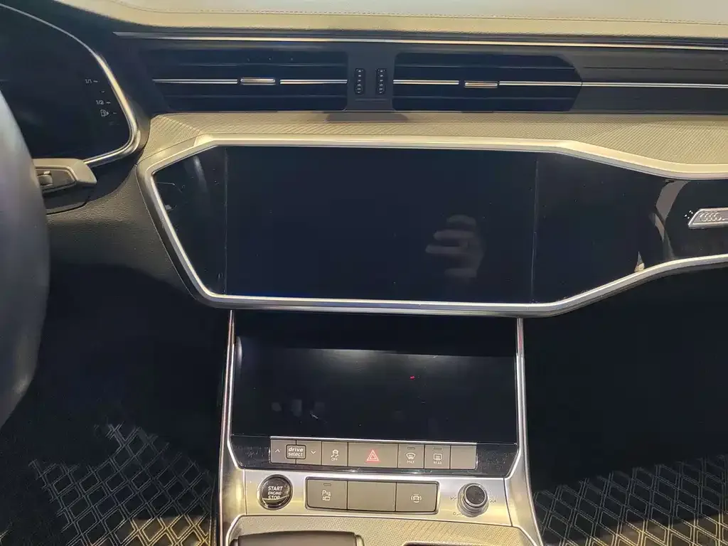 Audi A7 2021 из CN, фото 9