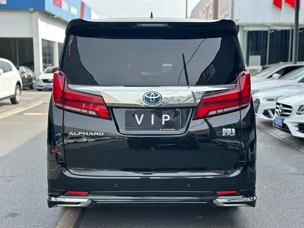 Toyota Vellfire 2021 из CN, фото 7