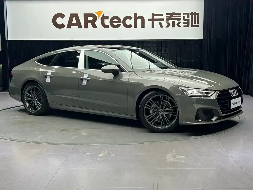 Audi A7 — фото 2