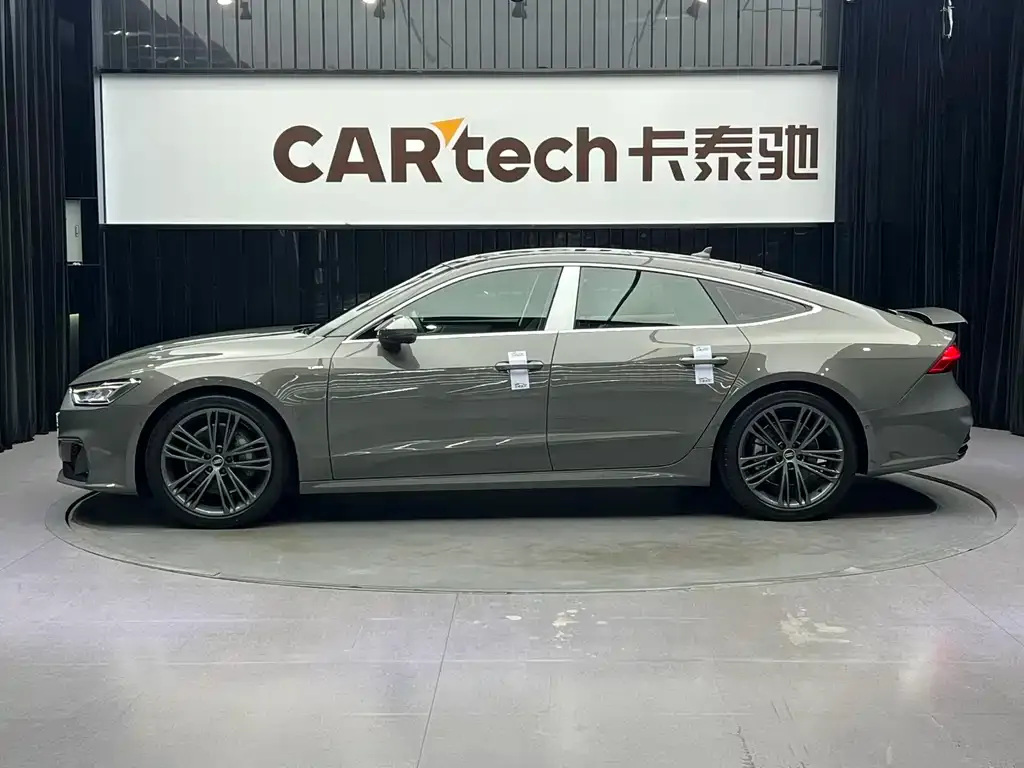 Audi A7 — фото 6