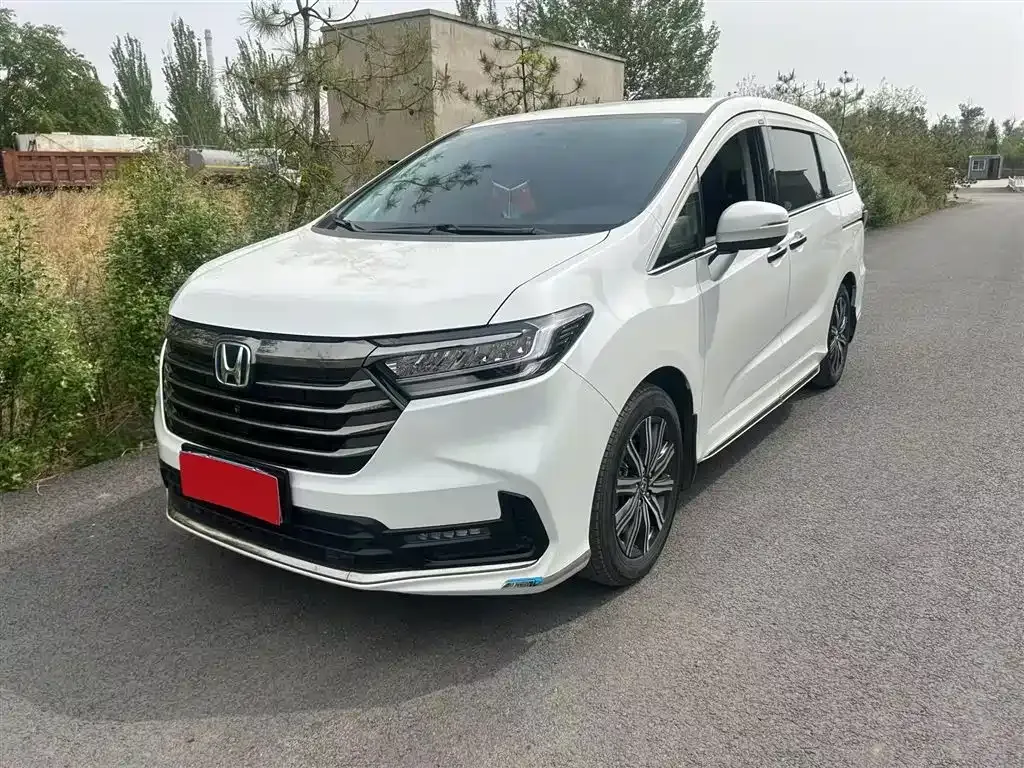 Honda Odyssey — фото 10