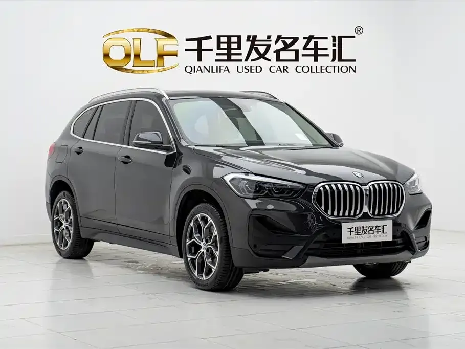 BMW X1 — фото 9