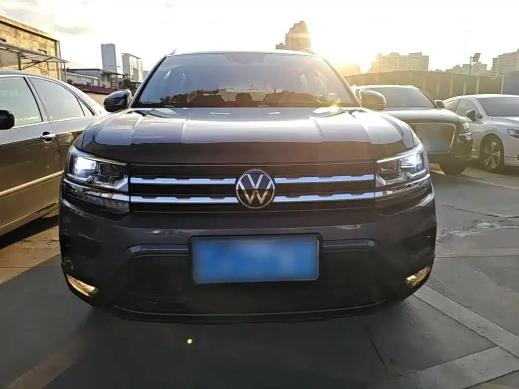 Volkswagen Tharu — фото 4