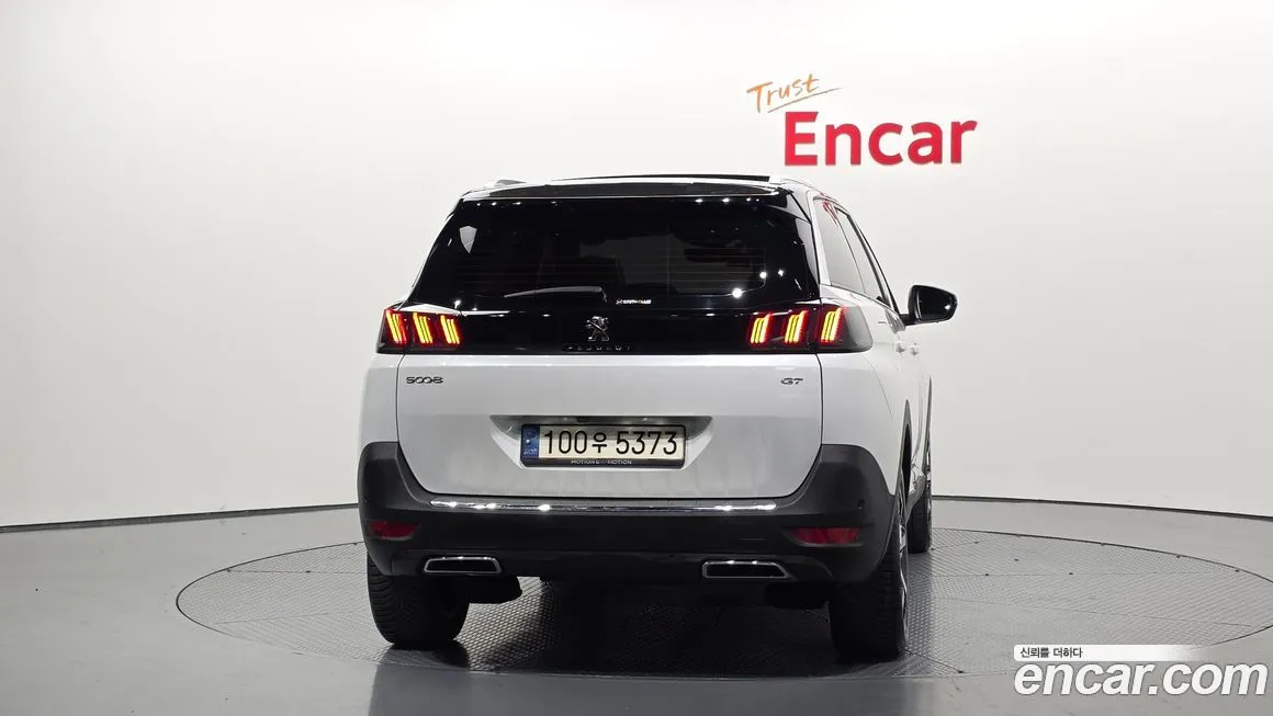 Peugeot 5008 2022 из KR, фото 5