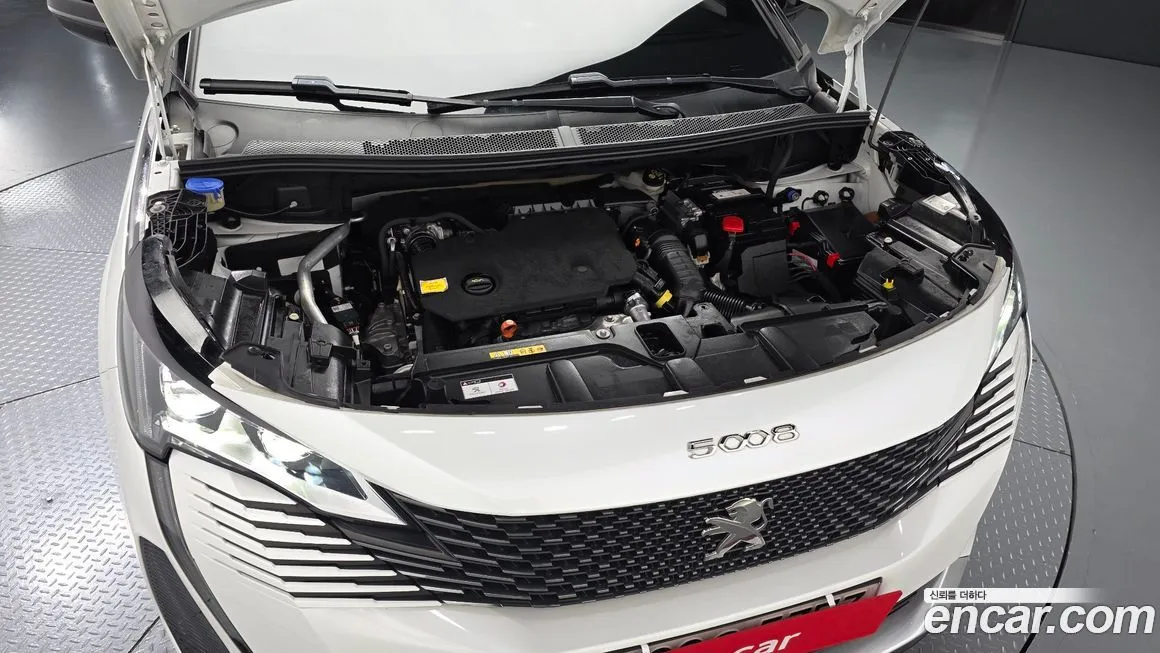 Peugeot 5008 2022 из KR, фото 10