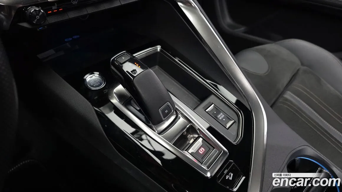 Peugeot 5008 2022 из KR, фото 8