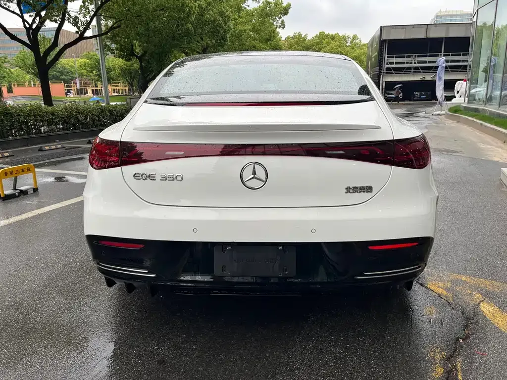 Mercedes-Benz EQE 2023 из CN, фото 4