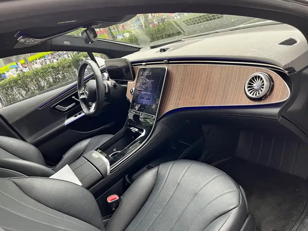 Mercedes-Benz EQE 2023 из CN, фото 9