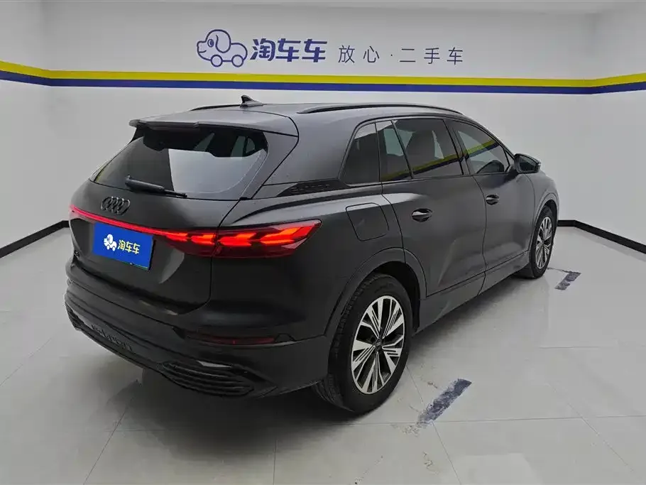 Audi Q5 e-tron 2024 из CN, фото 5