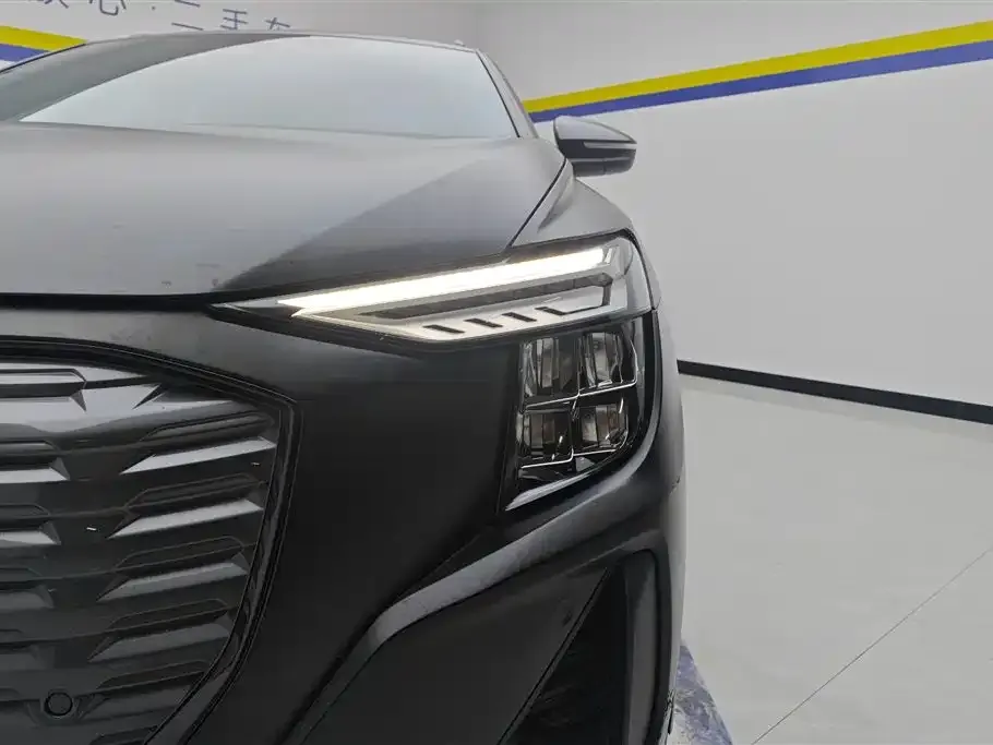 Audi Q5 e-tron 2024 из CN, фото 8