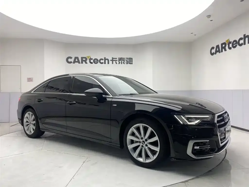 Audi A6L — фото 8