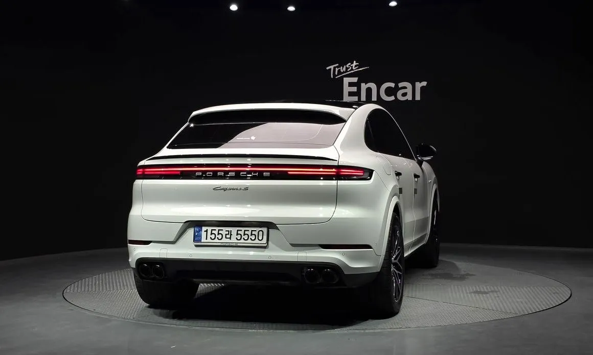 Porsche Cayenne 2025 из KR, фото 2