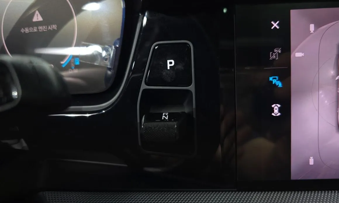 Porsche Cayenne 2025 из KR, фото 6