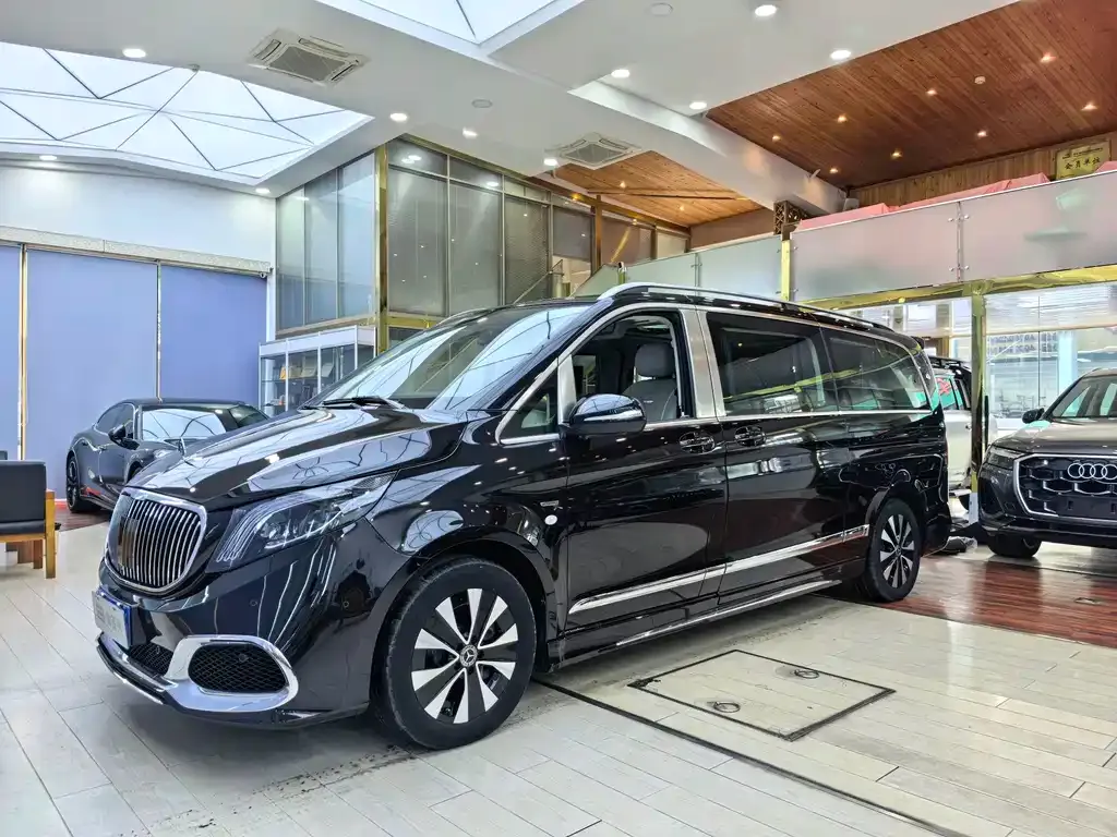 Mercedes-Benz Vito — фото 1
