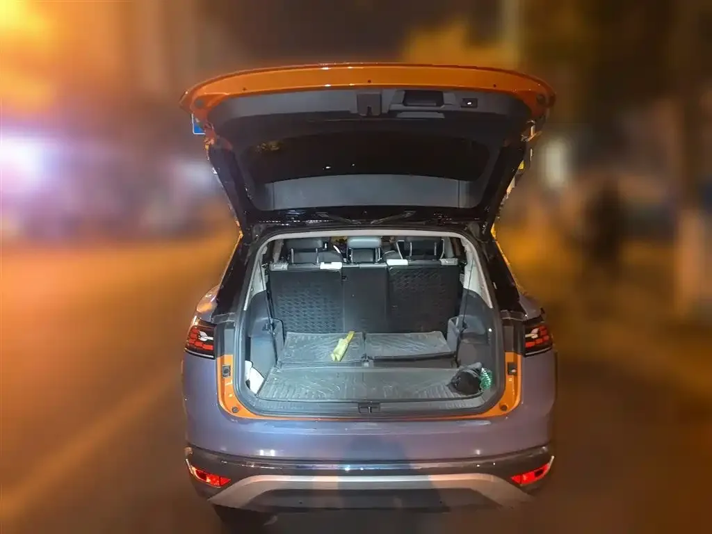Volkswagen ID.6 Crozz 2021 из CN, фото 2