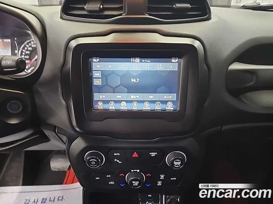Jeep Renegade 2022 из KR, фото 5