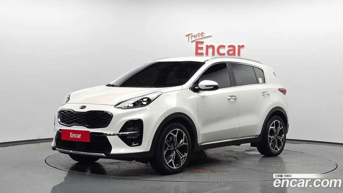 Kia Sportage — фото 1