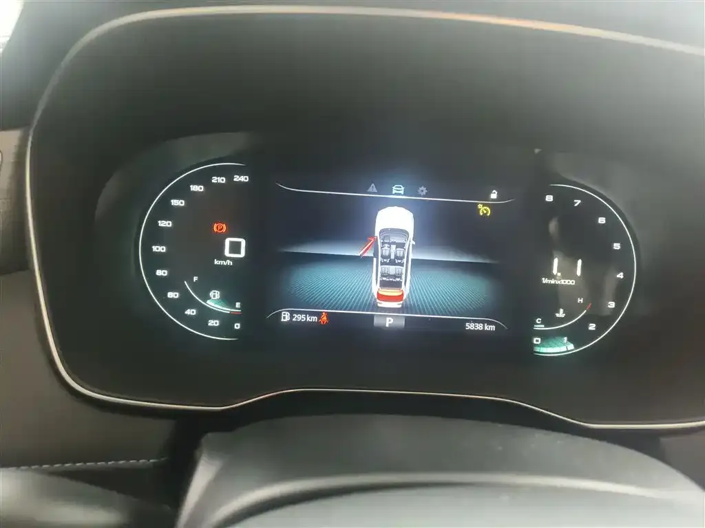 Roewe RX5 2025 из CN, фото 5