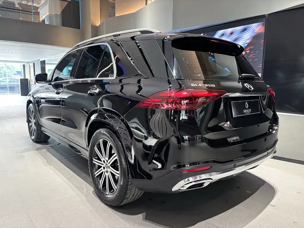 Mercedes-Benz GLE — фото 10