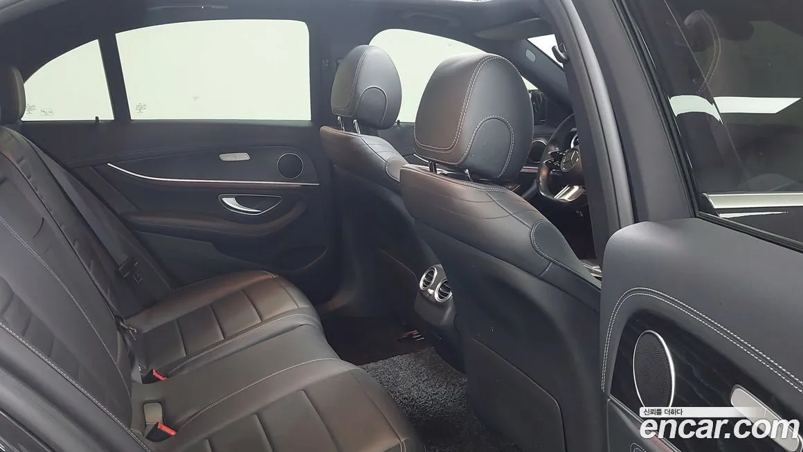 Mercedes-Benz E-Class 2021 из KR, фото 3
