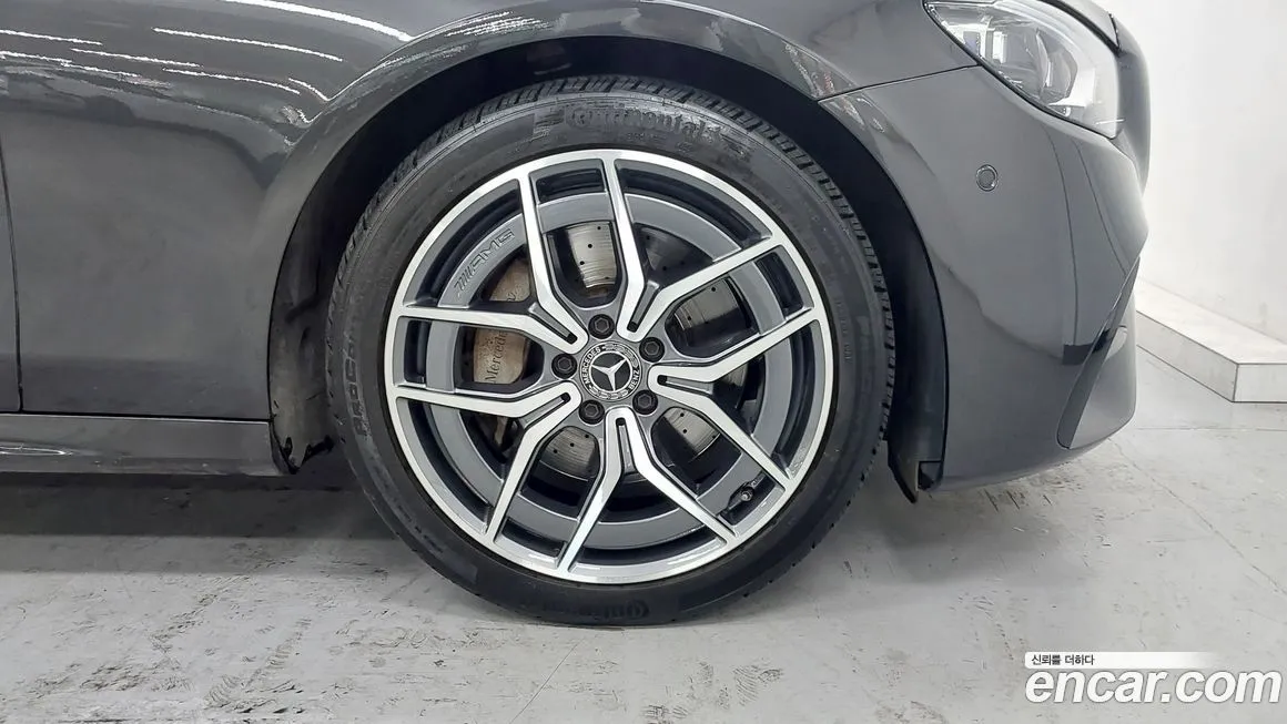 Mercedes-Benz E-Class 2021 из KR, фото 2