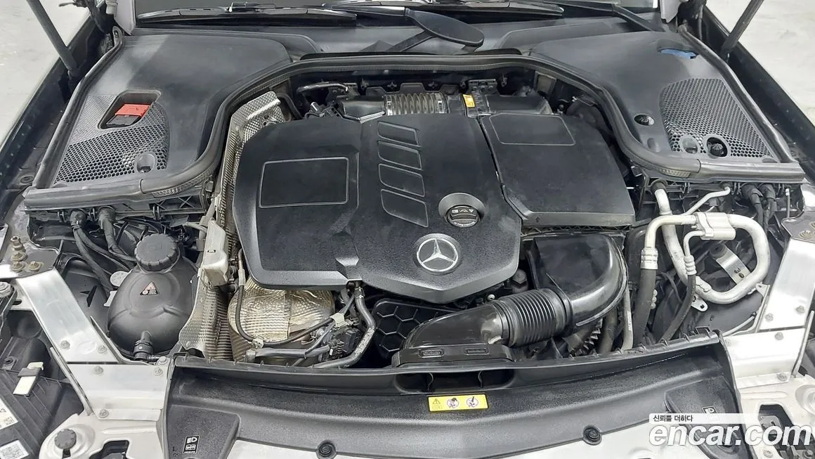 Mercedes-Benz E-Class 2021 из KR, фото 9