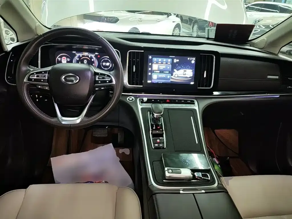 GAC Motor Trumpchi M8 — фото 9