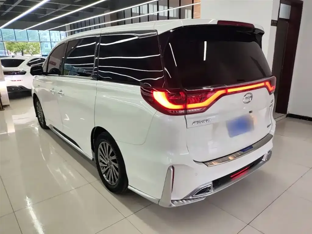 GAC Motor Trumpchi M8 — фото 7