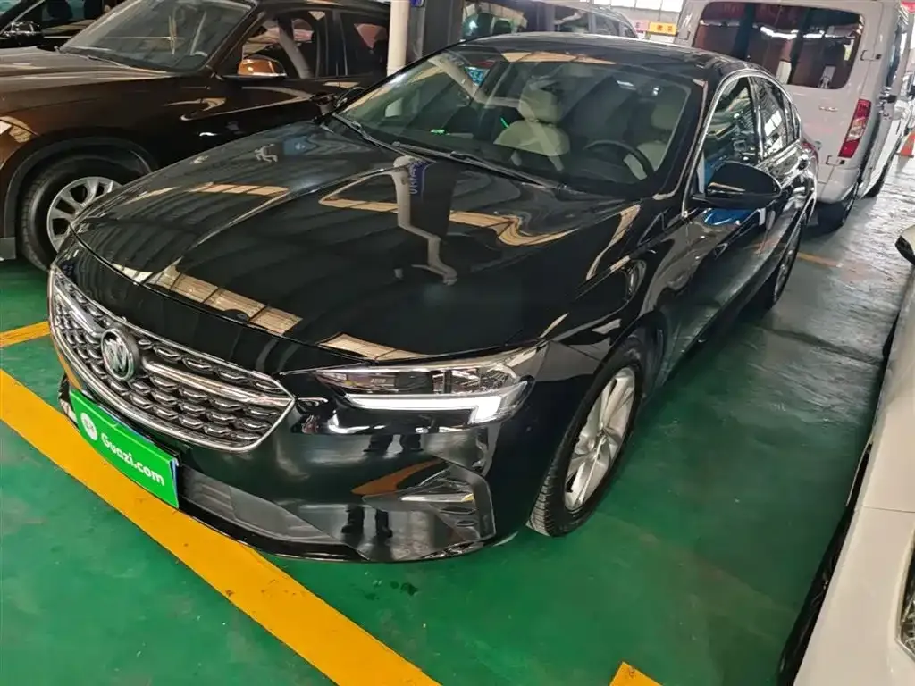 Buick Regal — фото 1