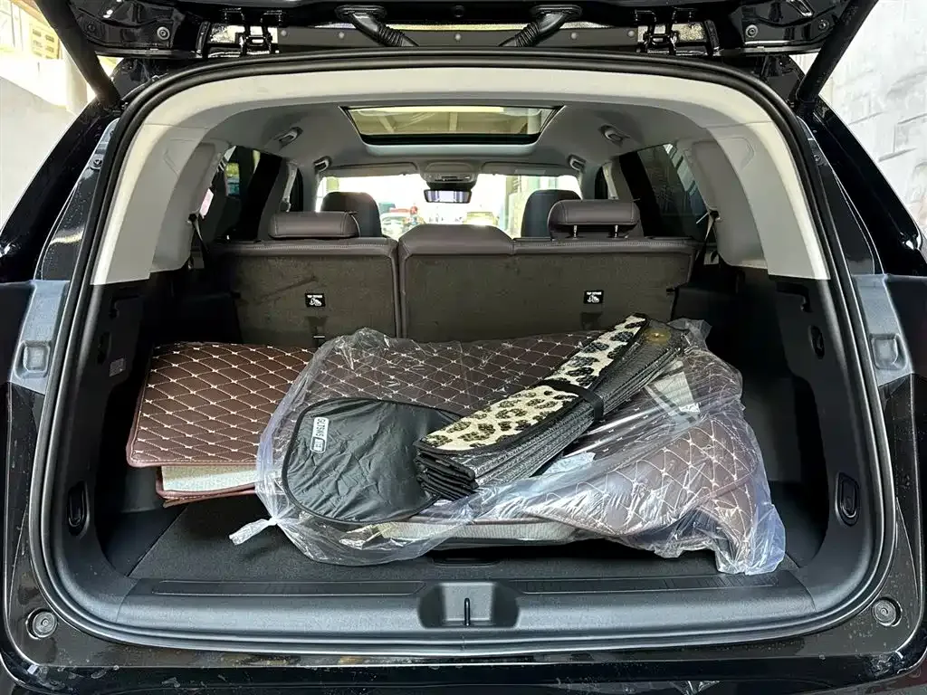 Buick Envision Plus — фото 6