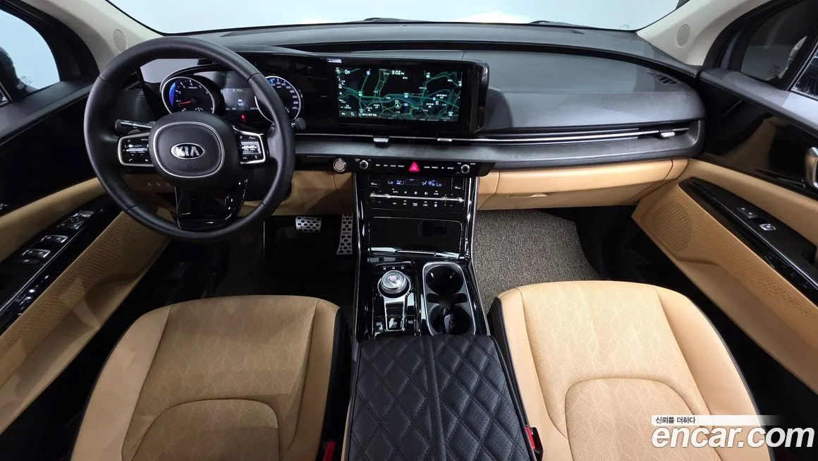 Kia Carnival — фото 10
