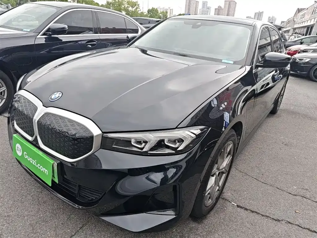 BMW i3 — фото 1