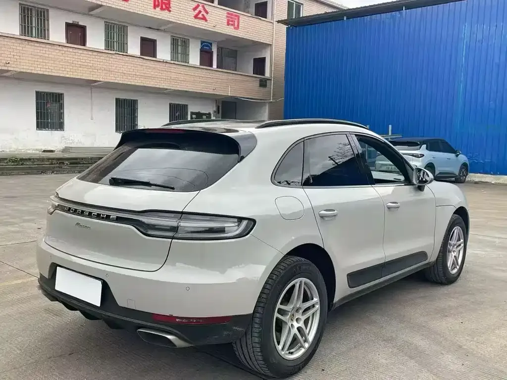 Porsche Macan — фото 3