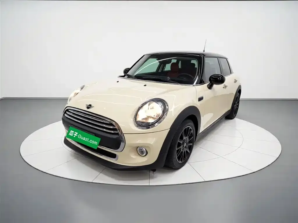 MINI Cooper (3-door) 2021 из CN, фото 3