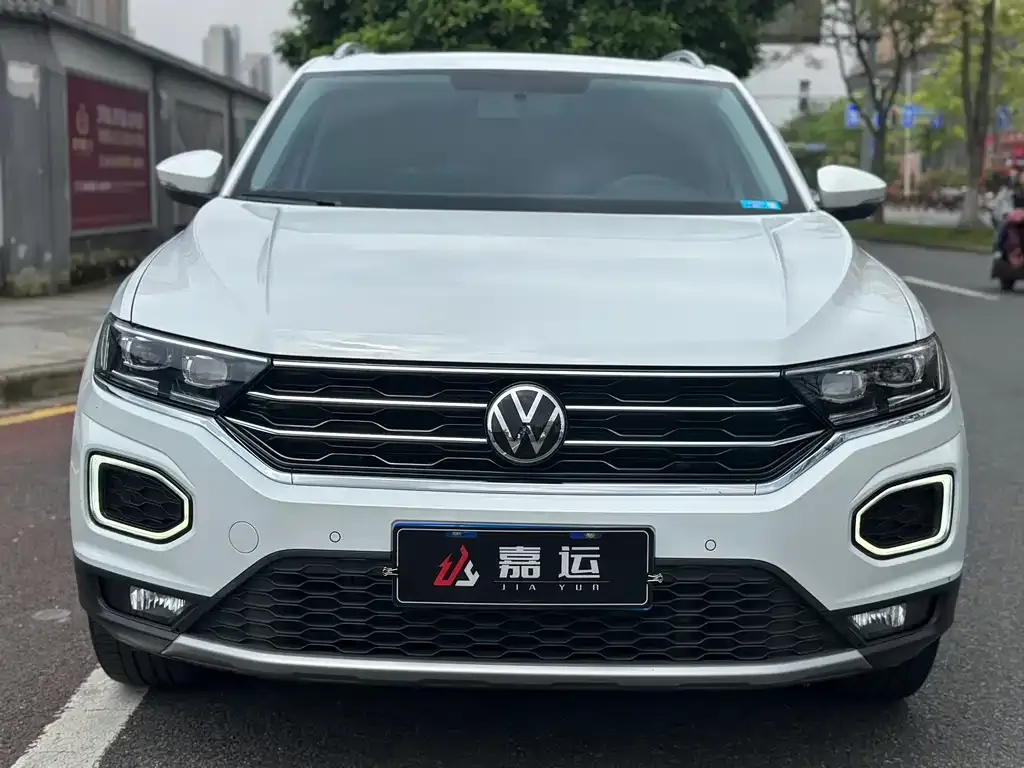 Volkswagen T-Roc — фото 3