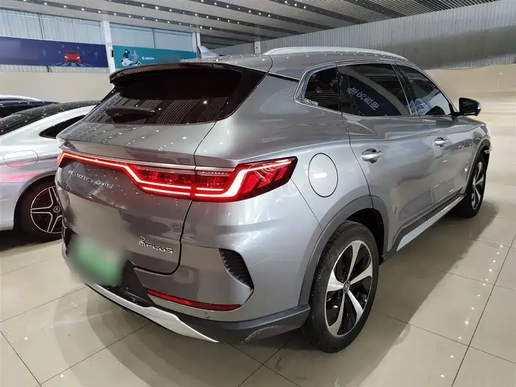 BYD PLUS New Energy — фото 4