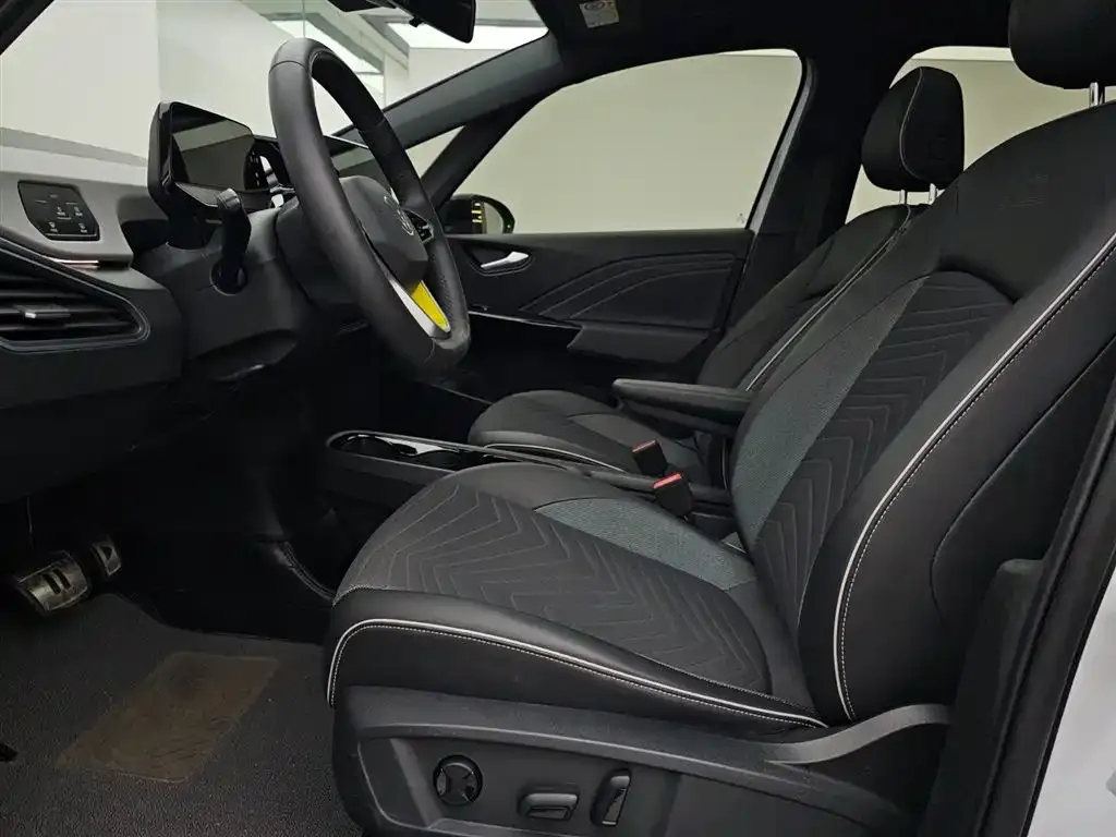 Volkswagen ID.3 — фото 4