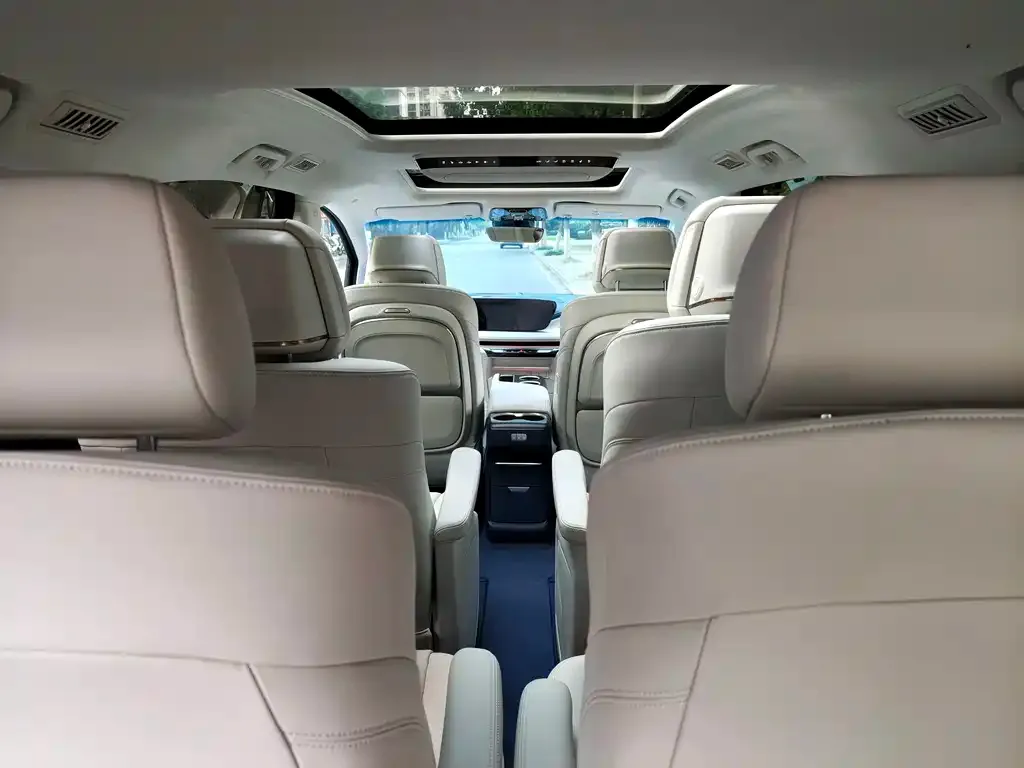 Buick GL8 Hybrid 2025 из CN, фото 2