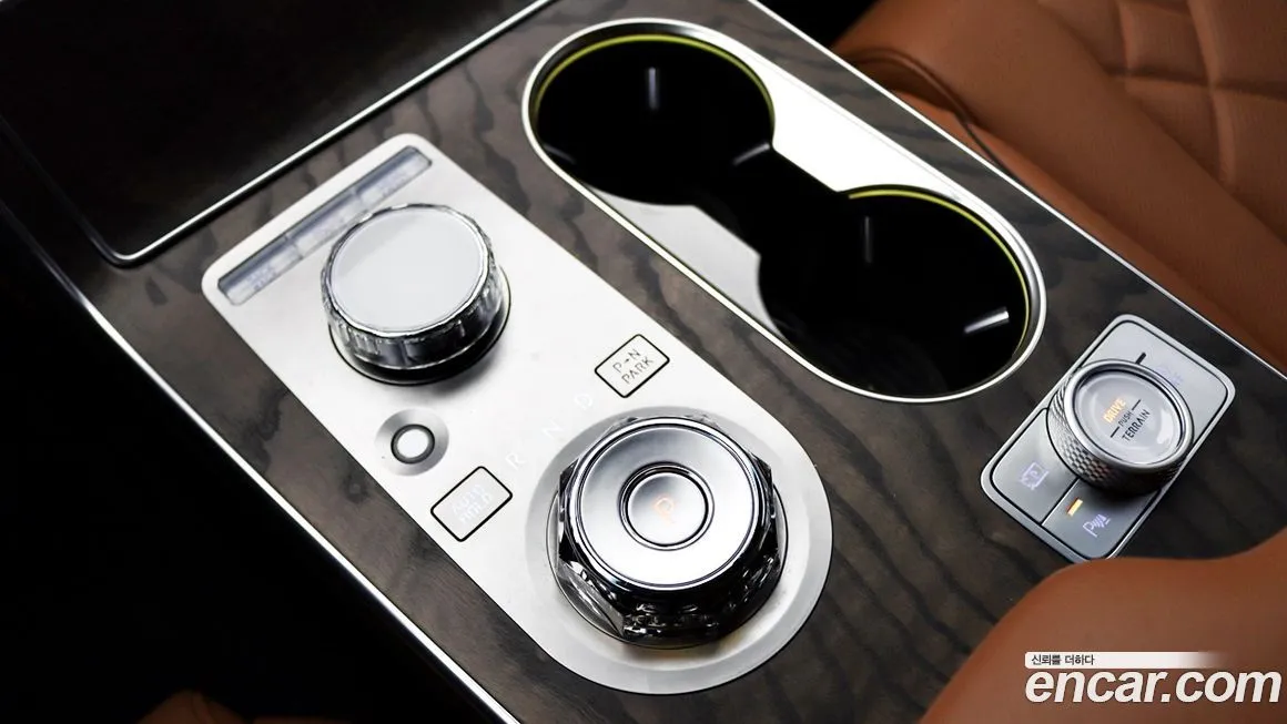 Genesis GV80 — фото 3